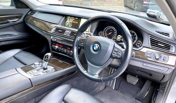 2012 – BMW 740I 3.0 AT GREY – SMX9335U full