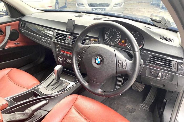 2011 – BMW 328I 2.0 AT GREY – SLM4711U full