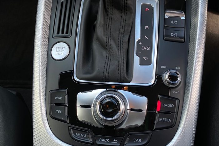 2014 – AUDI Q5 TFSI QUATTRO 2.0 AT SUV GREY- SKR9504D full